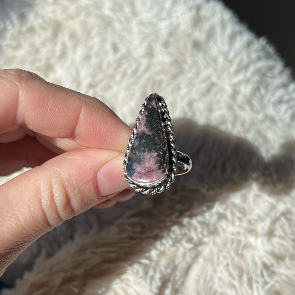 Silver Rhodonite Ring - Picture 6 of 9